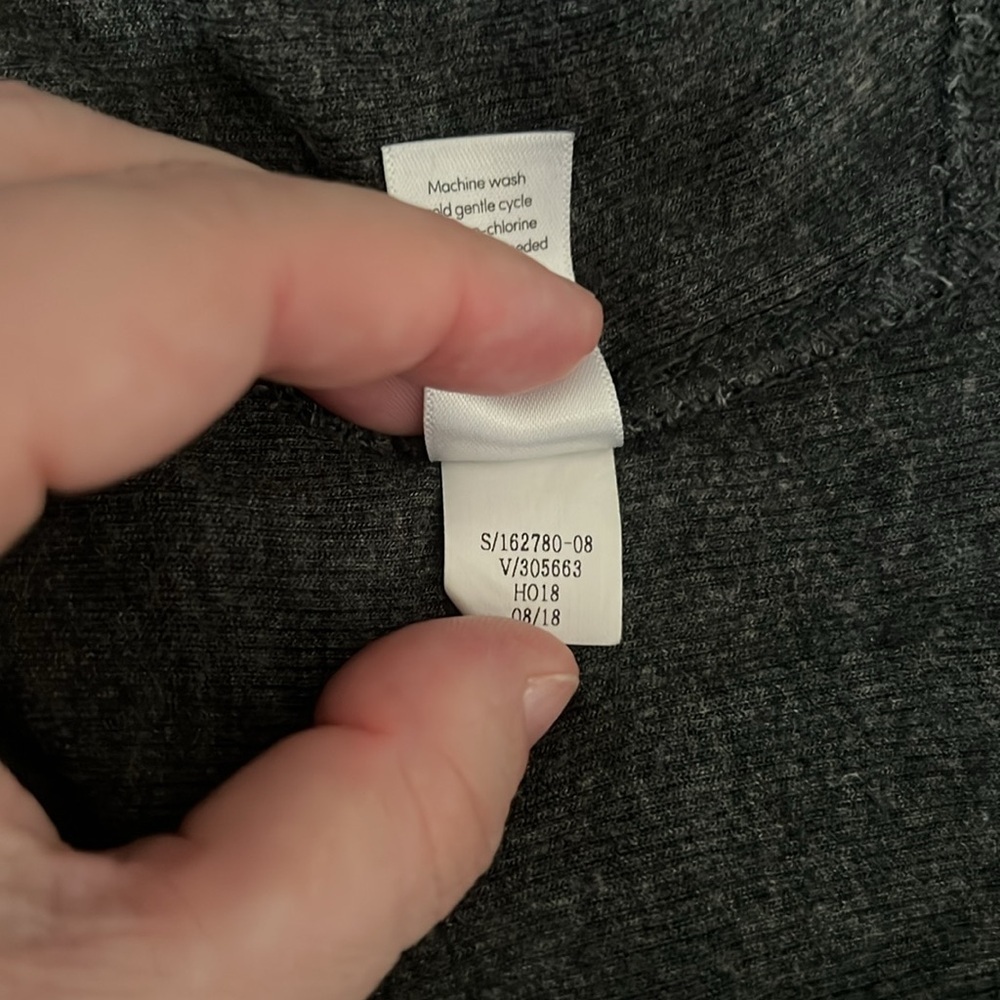 Athleta Revive Long Sleeve TShirt Gray Size Small - Picture 8 of 10